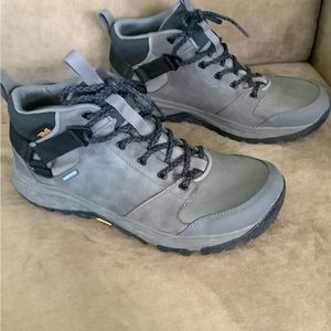 TEVA Mens M Grandview GTX Hiker Boots